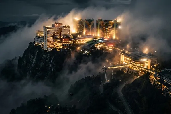 B2B massage in Genting Highlands, Pahang — a candlelit spa setting