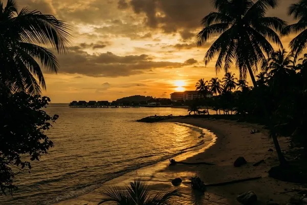 B2B massage in Port Dickson, Negeri Sembilan — a candlelit spa setting